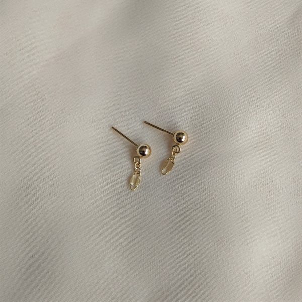gold filled dapped chain stud earrings