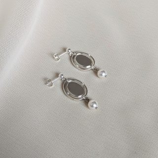 silver portrait earrings